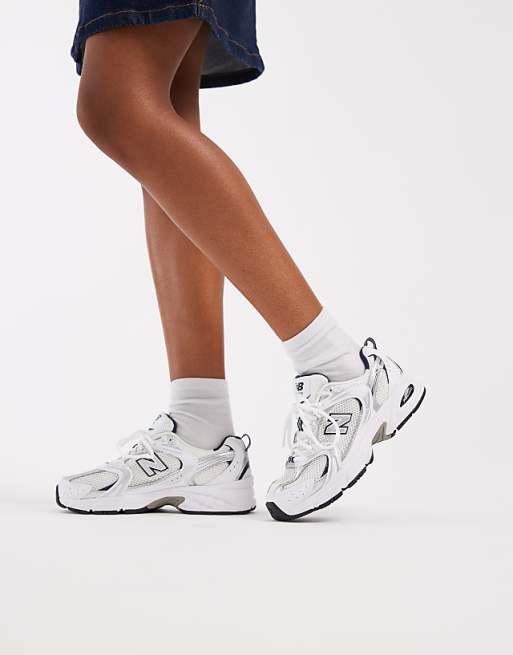 New Balance 530 trainers in white and grey