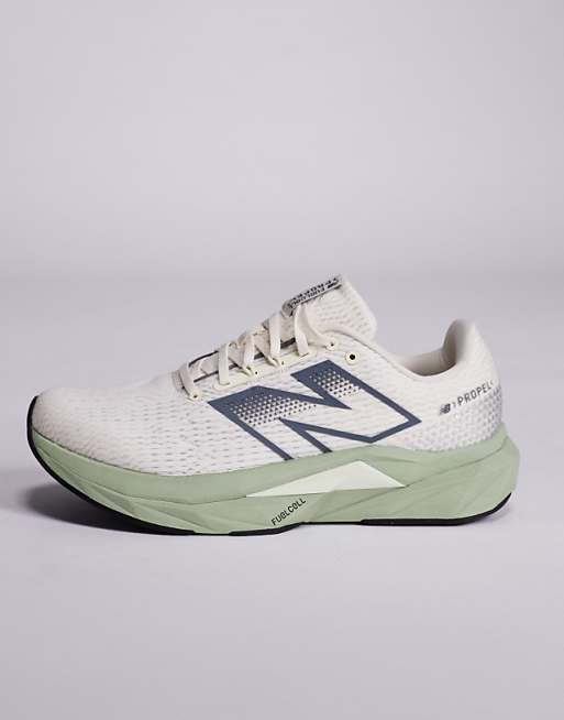 New Balance Propel Running Trainers In Beige And Green