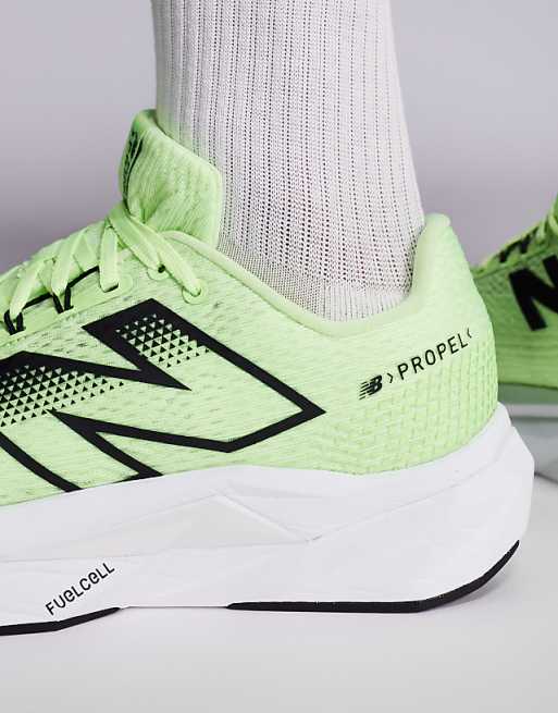 New Balance Propel Running Trainers In Volt Green