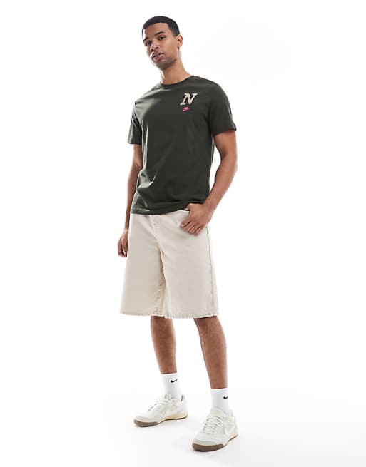 Nike Club Varsity T-shirt In Dark Green