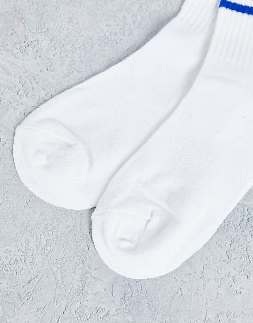 Nike Everyday Essential 3 Pack Socks In White/blue