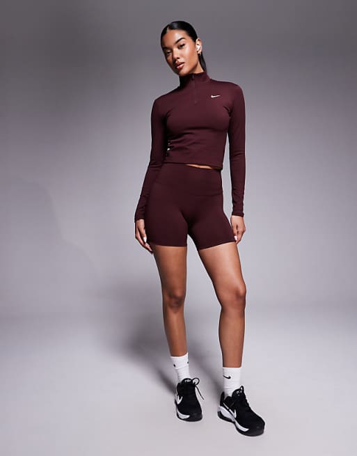 Nike One Training high waisted 5 inch legging shorts in burgundy
