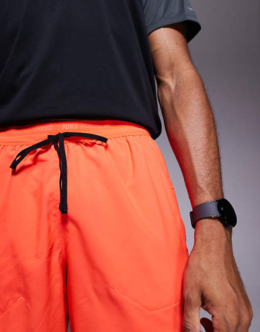 Nike Running Dri-FIT Stride 5 Inch Shorts In Red