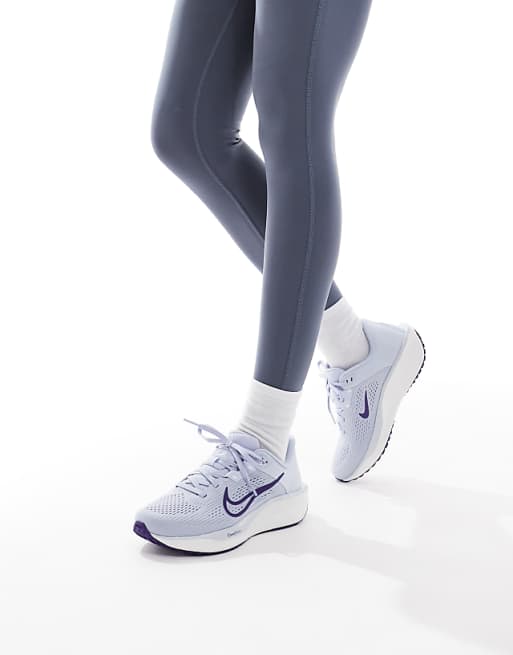 Nike Running Quest 6 Trainers In Blue