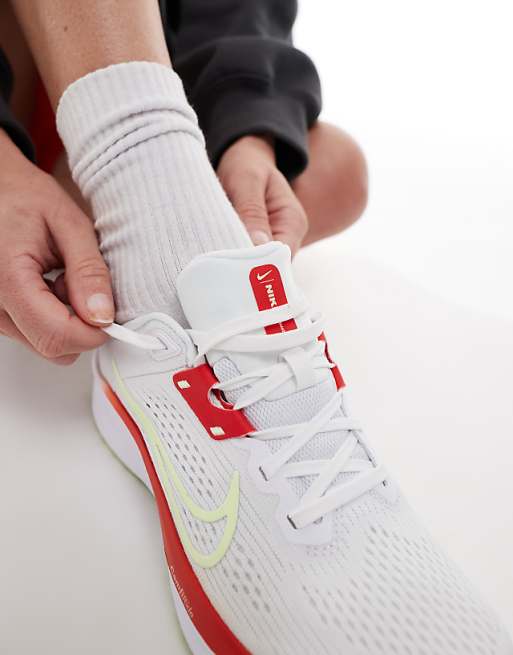 Nike Running Quest 6 Trainers In White And Red