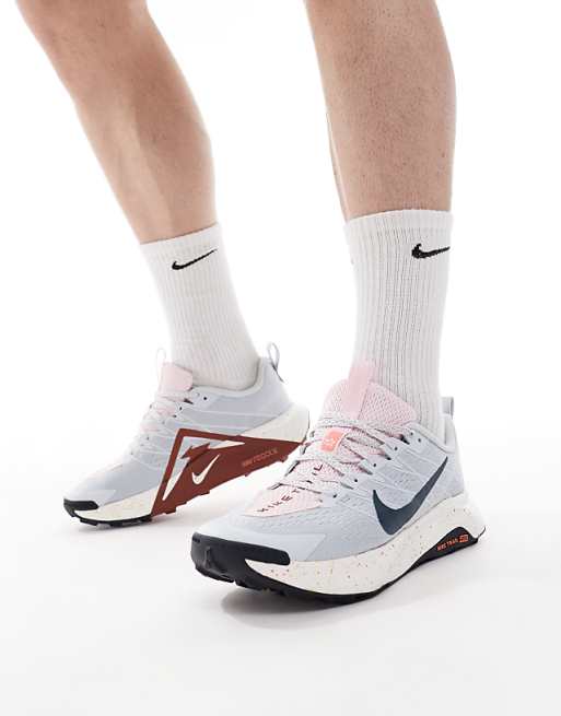 Nike Running ReactX Wildhorse 10 Trainers In Grey
