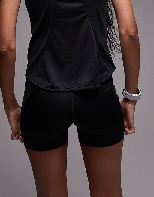 Nike Running Swift Dri-FIT High Waisted 4 Inch Legging Shorts In Black