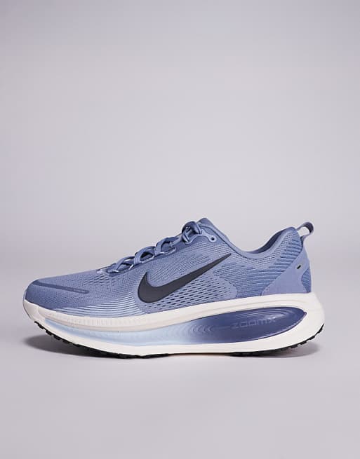 Nike Running Vomero 18 Trainers In Blue