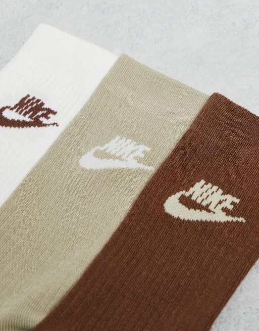 Nike Sportswear Everyday Essential 3 Pack Socks In Multi