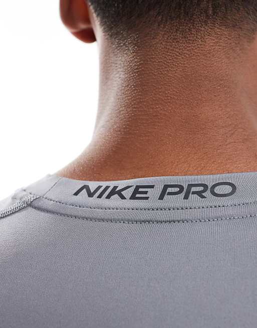 Nike Training Dri-FIT Muscle Fit Vest In Grey