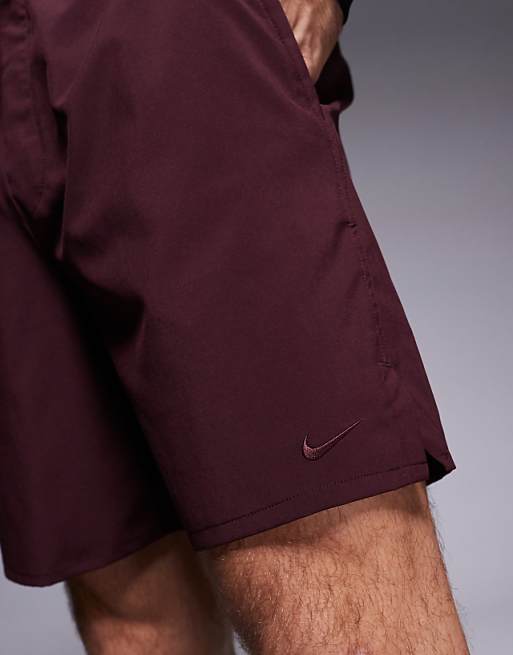 Nike Training Dri-Fit Unlimited Woven 7 Inch Shorts In Burgundy