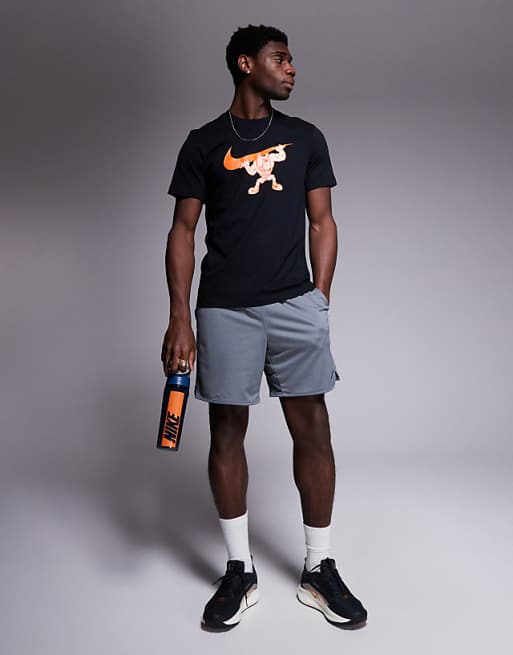 Nike Training Gym Dog Graphic T-shirt In Black
