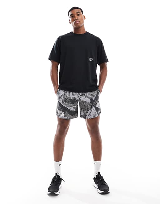 Nike Training Heritage Dri-FIT T-shirt In Black