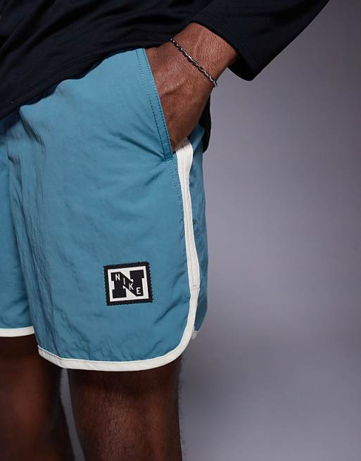 Nike Training Heritage Dri-FIT Woven 5 Inch Shorts In Blue
