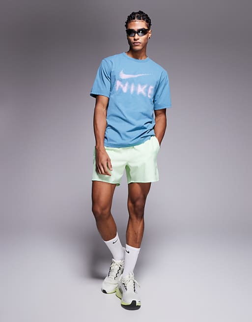 Nike Training Hyverse Dri-FIT T-shirt In Blue