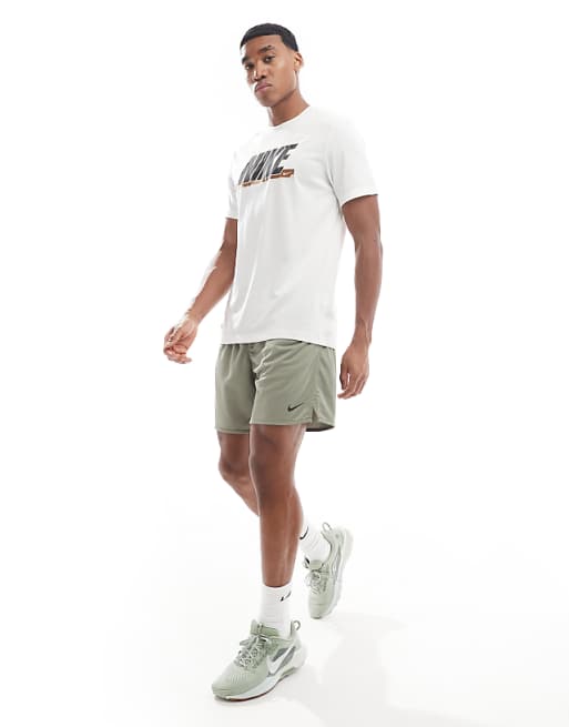 Nike Training Totality Dri-FIT knitted 7 inch shorts in khaki
