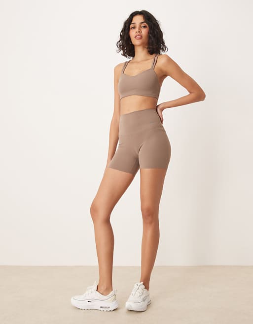 Nike Training Zenvy Dri-FIT Soft Touch High Waisted 5 Inch Shorts In Brown