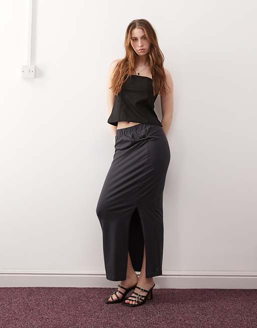 Noisy May Twist Front Maxi Skirt With Split Hem In Dark Grey