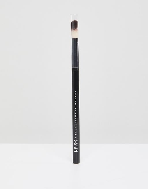 NYX Professional Makeup - Pro Blending Brush