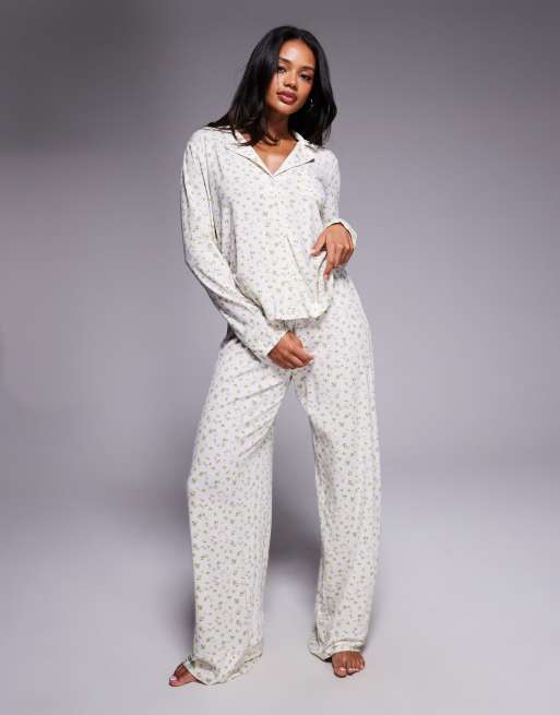 Oh Polly Long Sleeve Pyjama Co-ord In Lemon Print