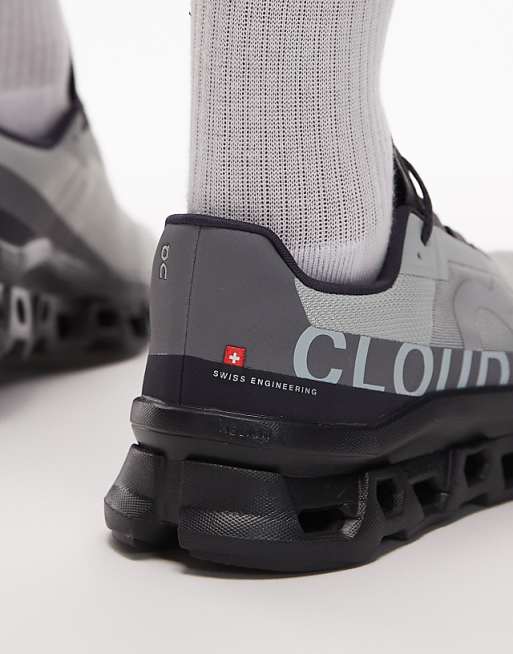 ON Cloudmonster Running Trainers In Grey