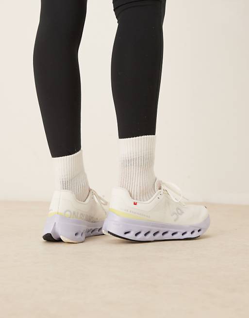 ON Cloudsurfer Next Running Trainers In White