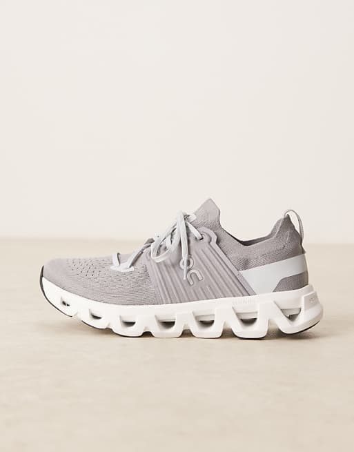 ON Cloudswift 4 Running Trainers In Grey