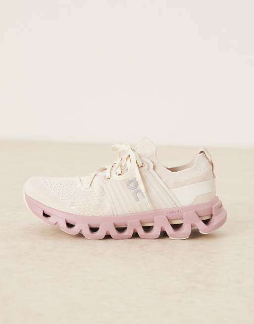 ON Cloudswift 4 Running Trainers In Purple