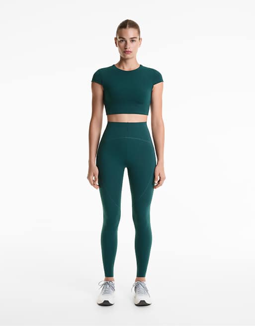 OYSHO Basic compressive ankle-length leggings in sea green