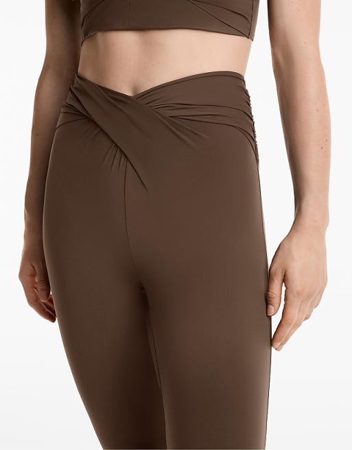 OYSHO Light Touch Draped V-cut Ankle-length Leggings In Dark Brown