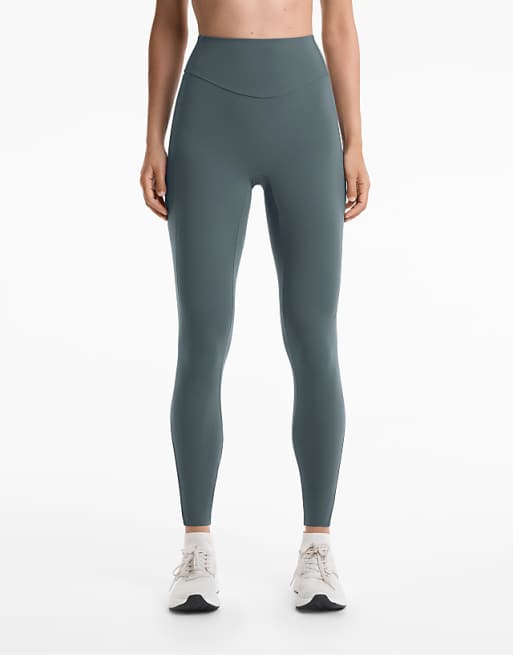 OYSHO Light touch high rise 20cm ankle-length leggings with pockets in anthracite blue