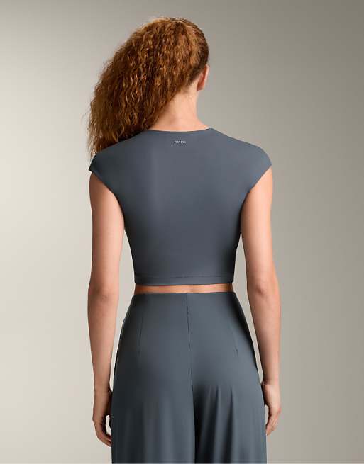 OYSHO Light Touch Short-sleeved Tank Top In Grey