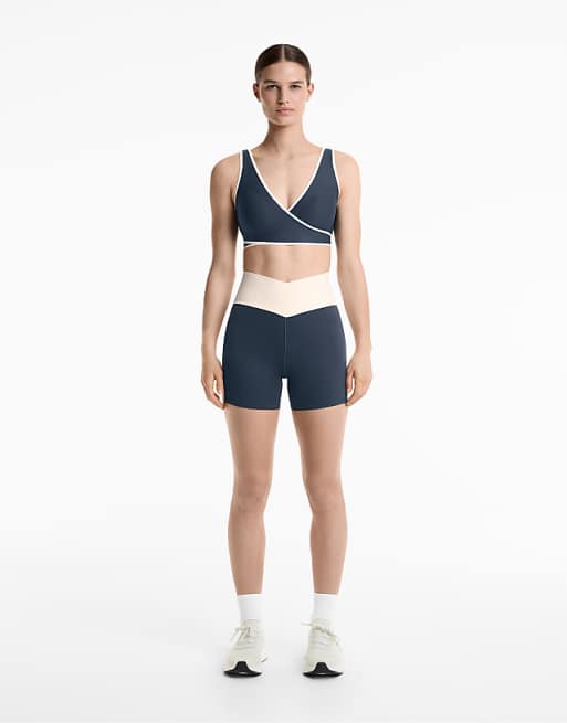Oysho Performance Set In Midnight Blue