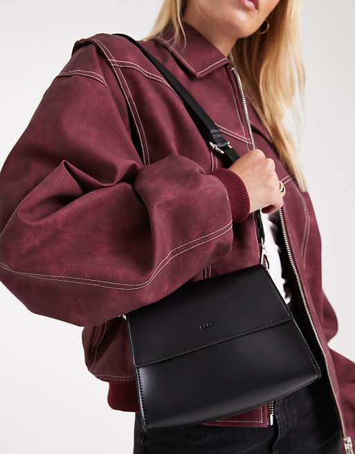 PASQ flapover classic crossbody bag in black