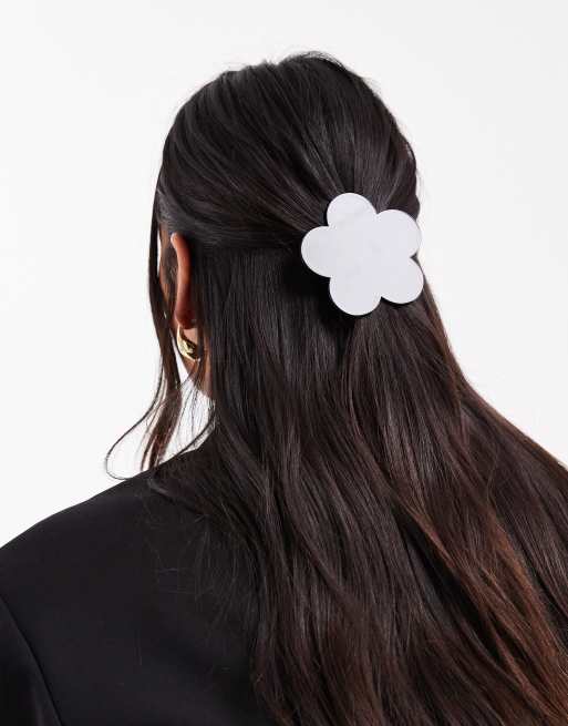 Pieces Flat Floral Hair Clip In Black