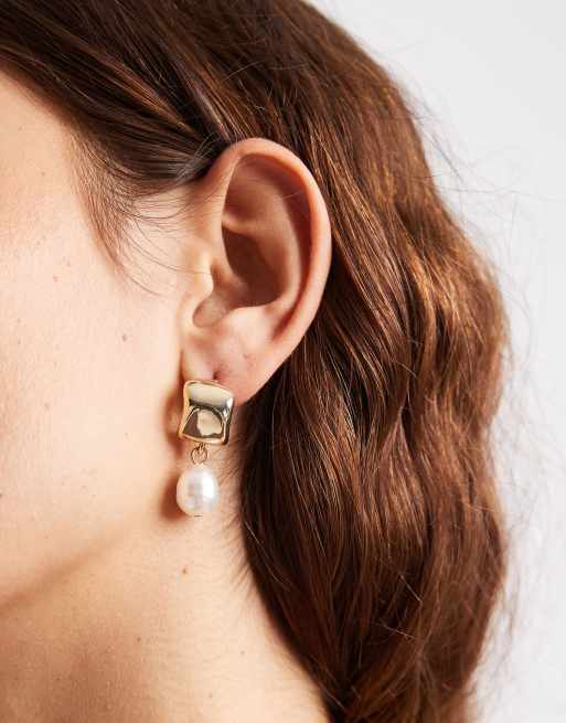 Pieces Pearl Drop Earrings In Gold Tone