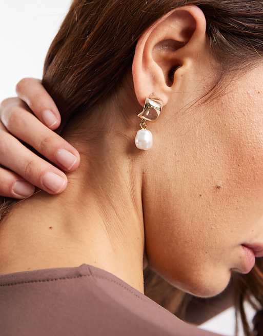 Pieces pearl drop earrings in gold tone