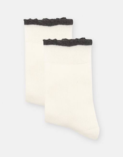Pull&Bear Contrast Cuff Socks In White