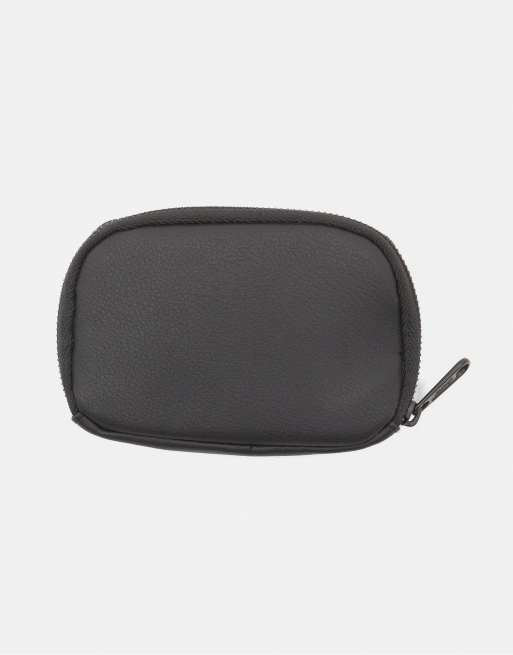 Pull&Bear Leather Effect Stwd Wallet In Black