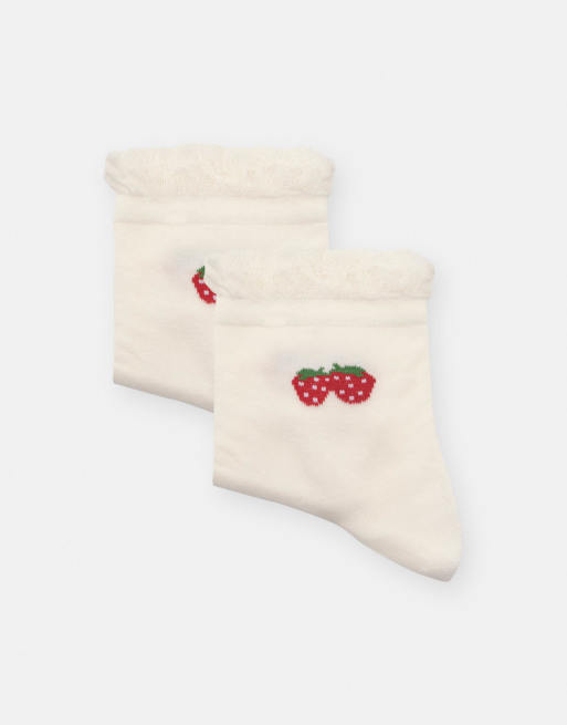 Pull&Bear Lettuce-edge Strawberry Socks In White