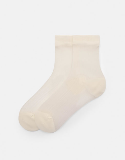 Pull&Bear Pack of ribbed socks in white