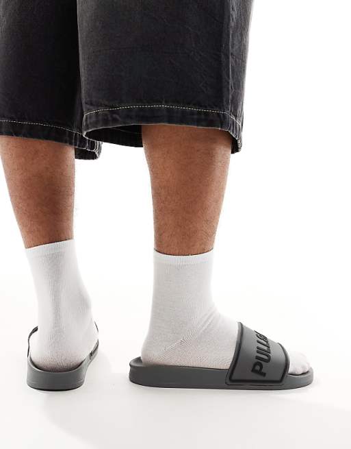 Pull&Bear Slider In Grey