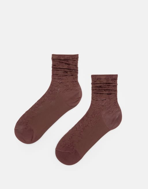 Pull&Bear Textured Raised Socks In Brown