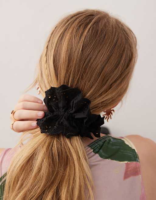 Reclaimed Vintage broderie scrunchie in black