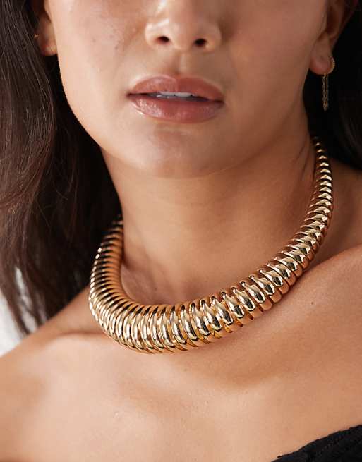 Reclaimed Vintage chunky statement necklace in gold