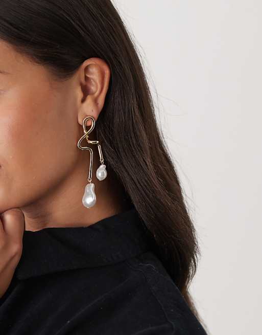 Reclaimed Vintage drippy drop earrings with pearls in gold