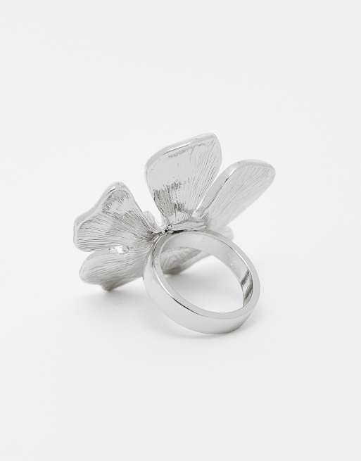 Reclaimed Vintage Oversized Flower Ring In Silver