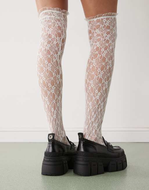 Reclaimed Vintage Thigh High Lace Socks In White