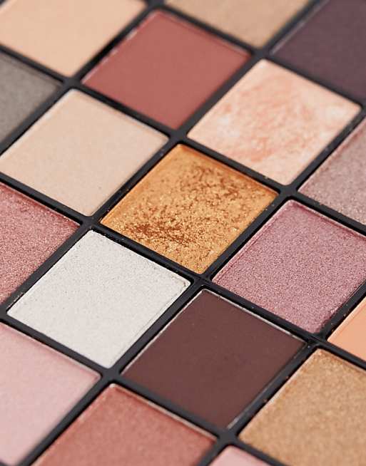 Revolution Maxi Reloaded Eyeshadow Palette Large It Up