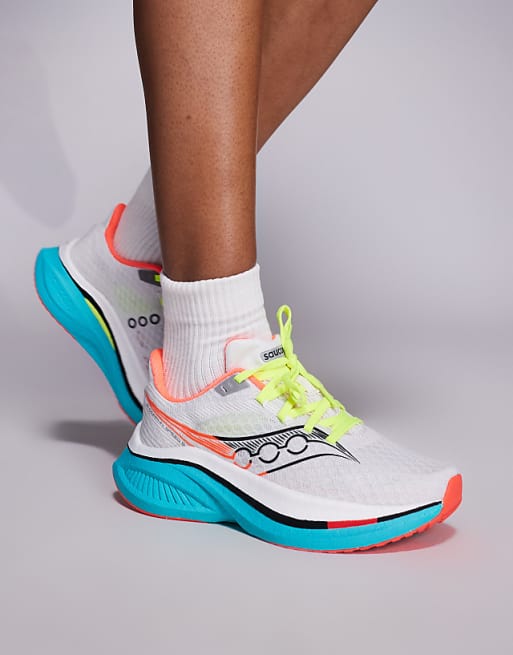 Saucony Endorphin Speed 5 Running Trainers In White And Mutant